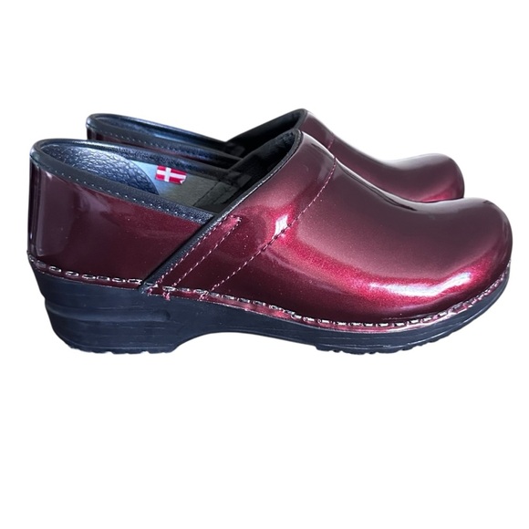 SANITA Professional Cabrio Danish Clogs Burgundy Patent Leather Shoes Size 6 - Picture 4 of 12